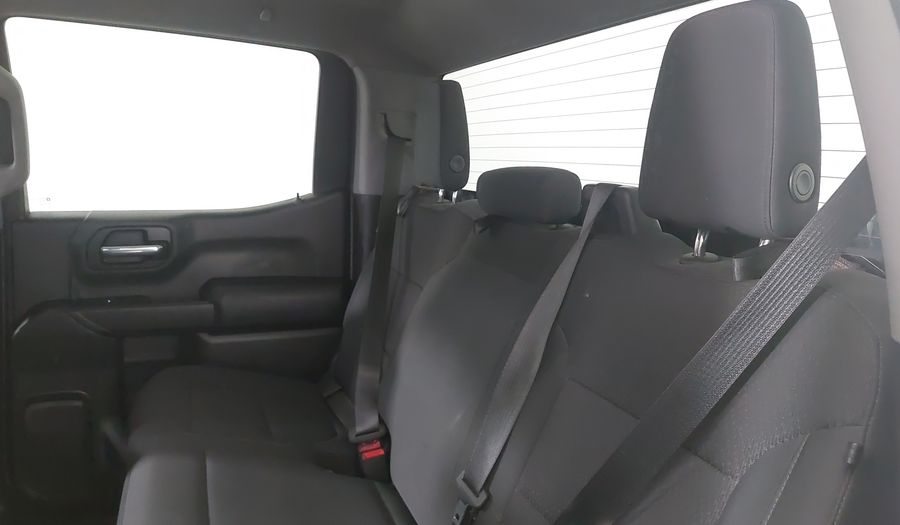 Chevrolet Silverado 1500 5.3 SILVERADO CUSTOM K AUTO 4WD Pickup 2021