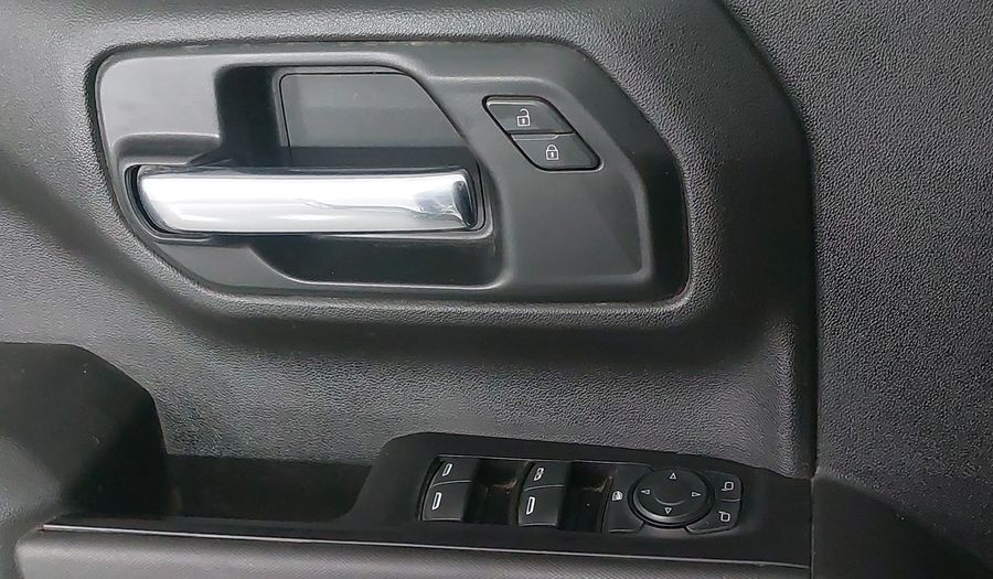 Chevrolet Silverado 1500 5.3 SILVERADO CUSTOM K AUTO 4WD Pickup 2021