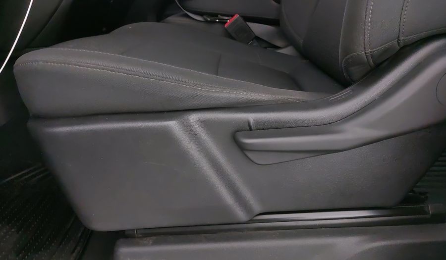 Chevrolet Silverado 1500 5.3 SILVERADO CUSTOM K AUTO 4WD Pickup 2021