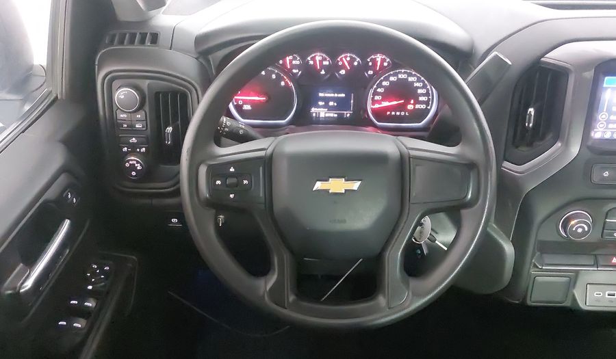 Chevrolet Silverado 1500 5.3 SILVERADO CUSTOM K AUTO 4WD Pickup 2021