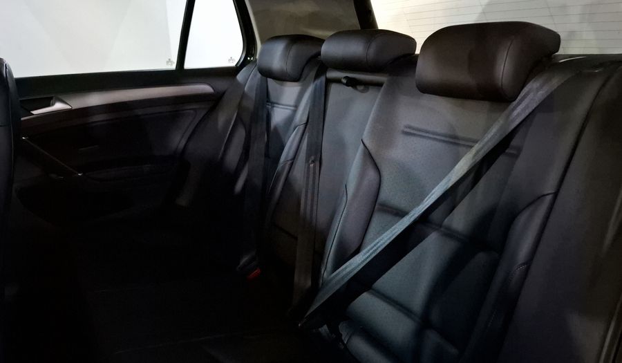 Volkswagen Golf 1.4 COMFORTLINE DSG Hatchback 2016