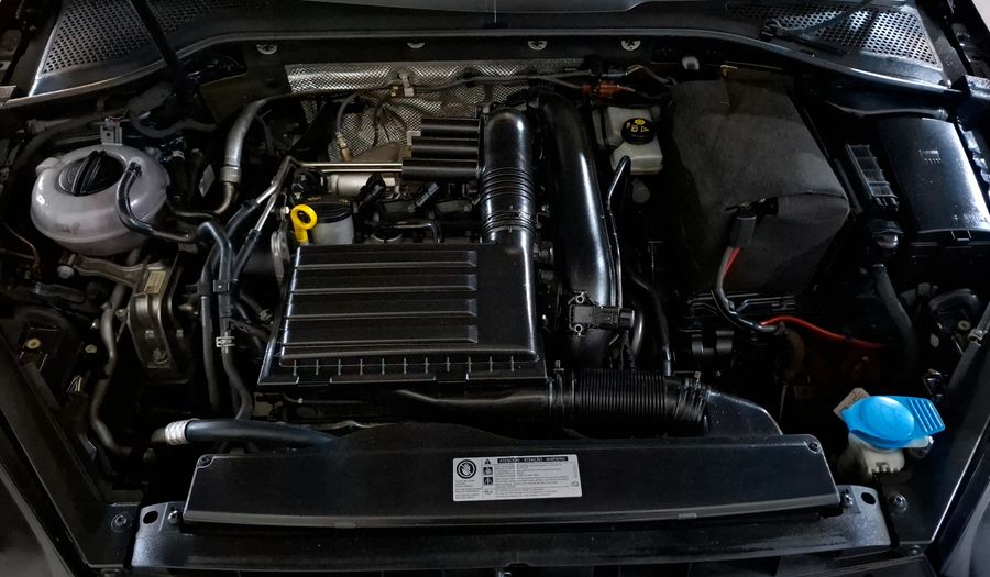 Volkswagen Golf 1.4 COMFORTLINE DSG Hatchback 2016