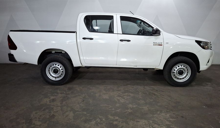 Toyota Hilux 2.8 DIESEL 4WD DOBLE CABINA Pickup 2021