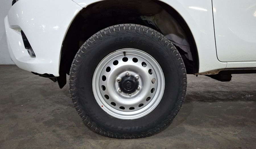 Toyota Hilux 2.8 DIESEL 4WD DOBLE CABINA Pickup 2021