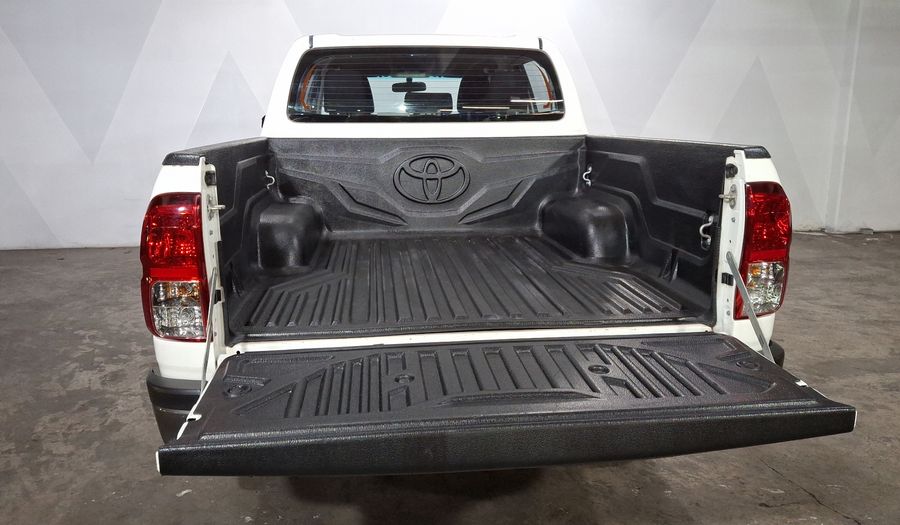 Toyota Hilux 2.8 DIESEL 4WD DOBLE CABINA Pickup 2021