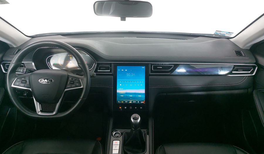 Jac J7 1.5 ADVANCED MT Hatchback 2022