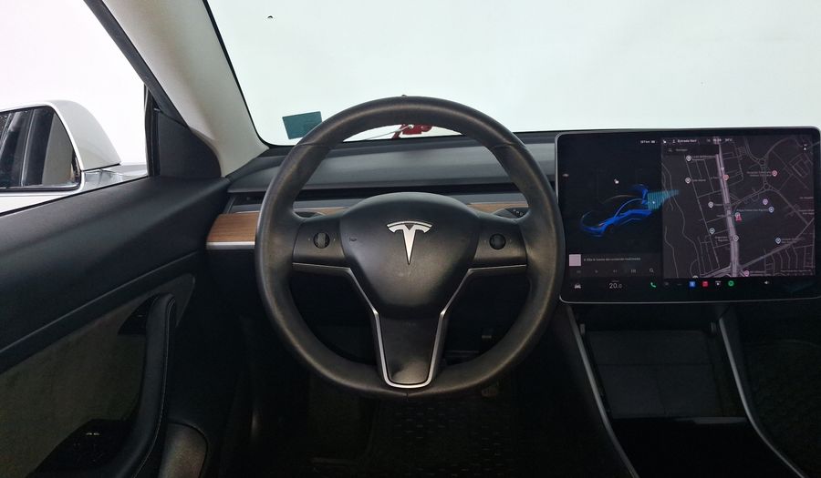 Tesla Model 3 STANDARD RANGE PLUS Sedan 2020