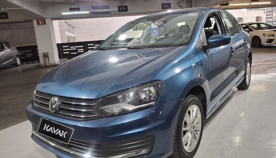 Volkswagen • Vento
