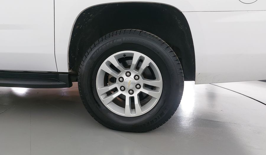 Chevrolet Suburban 5.3 A LS AUTO Suv 2019