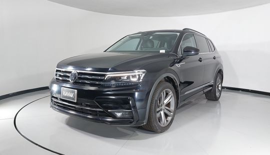 2019 • 54,630 km • Automático