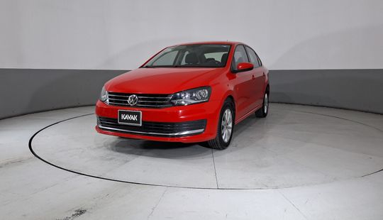 Volkswagen • Vento