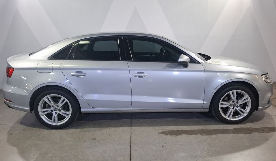 Audi A3 1.4 DYNAMIC DCT Sedan 2018