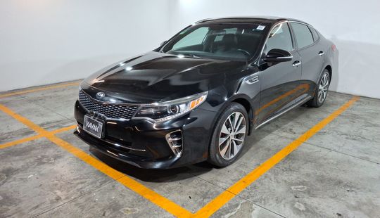 2016 • 120,478 km • Automático