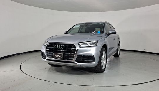 Audi • Q5