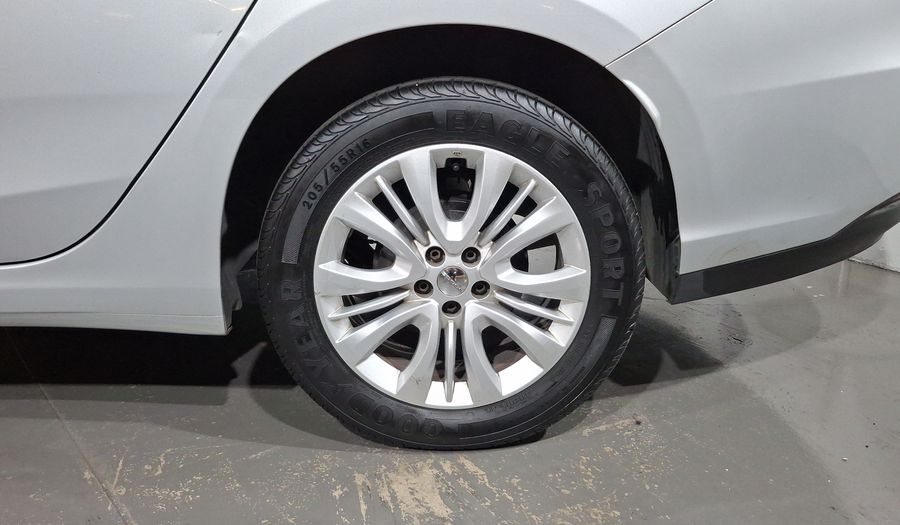 Dodge Neon 1.6 SXT AT Sedan 2017