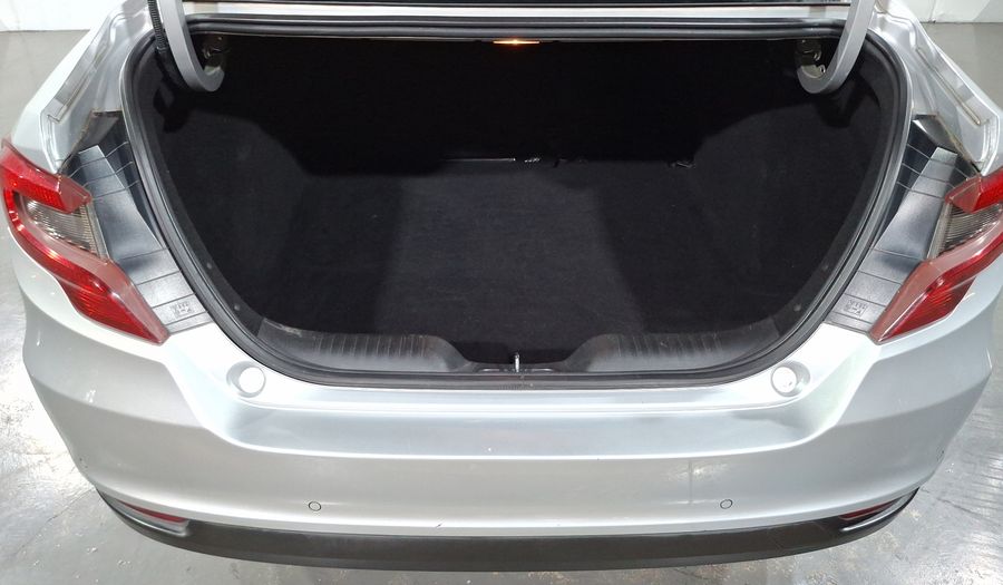 Dodge Neon 1.6 SXT AT Sedan 2017