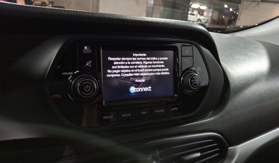 Dodge Neon 1.6 SXT AT Sedan 2017