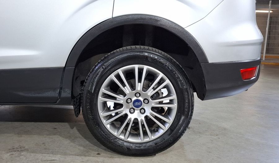 Ford Escape 2.5 TREND ADVANCE I4 AT Suv 2015