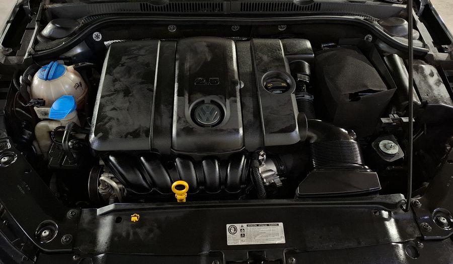 Volkswagen Jetta 2.5 SPORTLINE MT Sedan 2017