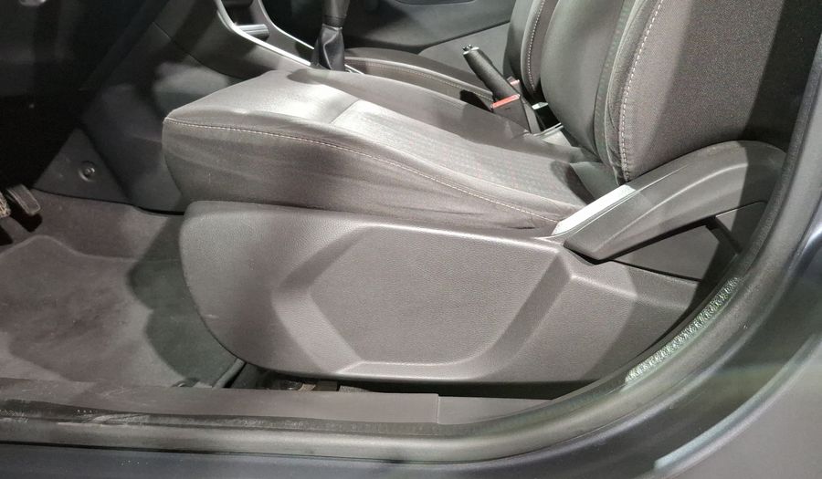 Ford Figo 1.5 FIGO IMPULSE A/A MT Hatchback 2017