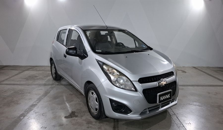 Chevrolet Spark 1.2 LT B MT Hatchback 2015
