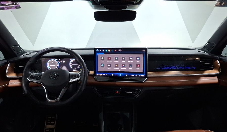 Volkswagen Tiguan 1.4 R-LINE DCT Suv 2025