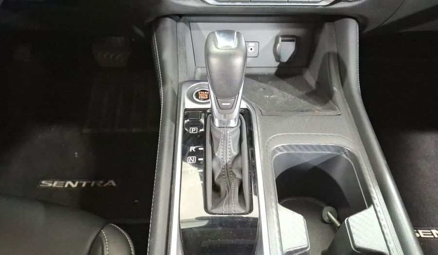 Nissan Sentra 2.0 EXCLUSIVE BITONO AUTO Sedan 2020