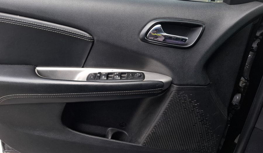 Dodge Journey 2.4 SXT TECHO DVD AUTO Suv 2017