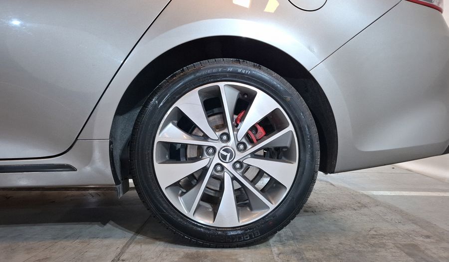 Kia Optima 2.0 TURBO GDI SXL AT Sedan 2017