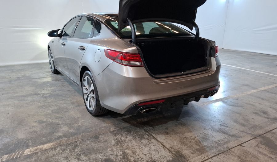 Kia Optima 2.0 TURBO GDI SXL AT Sedan 2017