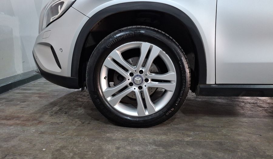 Mercedes Benz Clase Gla 1.6 GLA 200 CGI SPORT Suv 2017