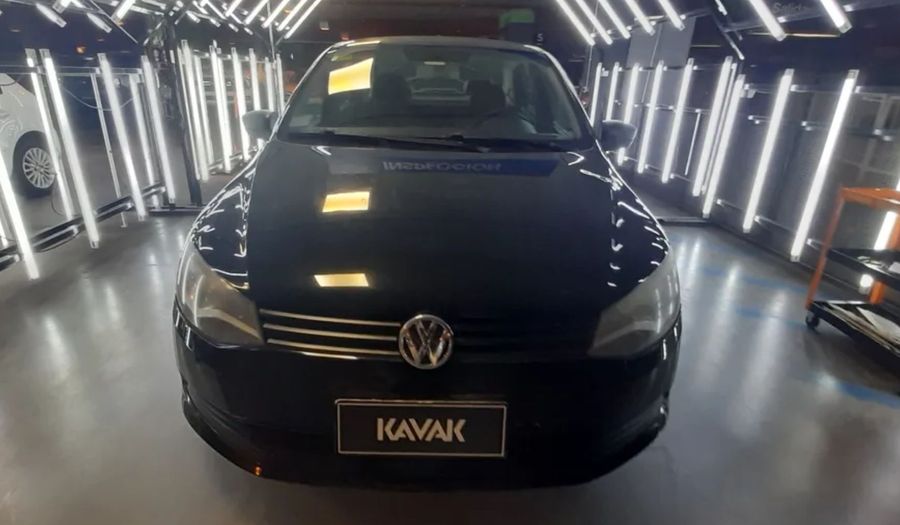 Volkswagen Voyage 1.6 COMFORTLINE Sedan 2013