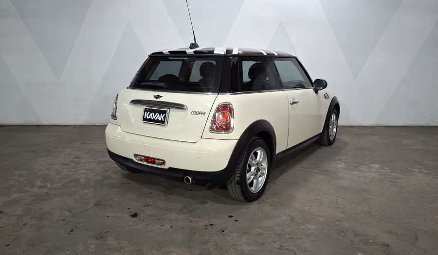Mini Cooper 1.6 COOPER SALT Hatchback 2013
