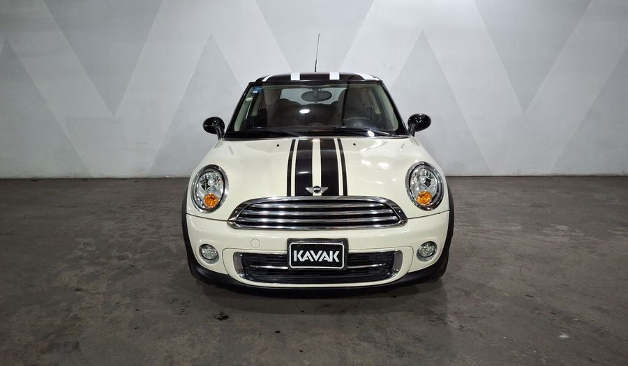 Mini Cooper 1.6 COOPER SALT Hatchback 2013