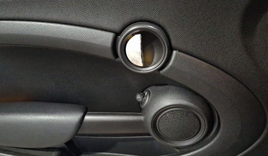 Mini Cooper 1.6 COOPER SALT Hatchback 2013