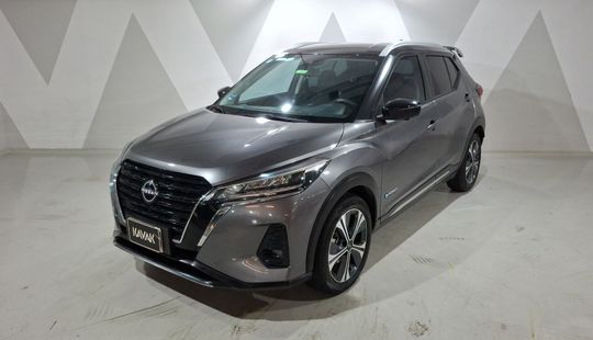 Nissan • Kicks