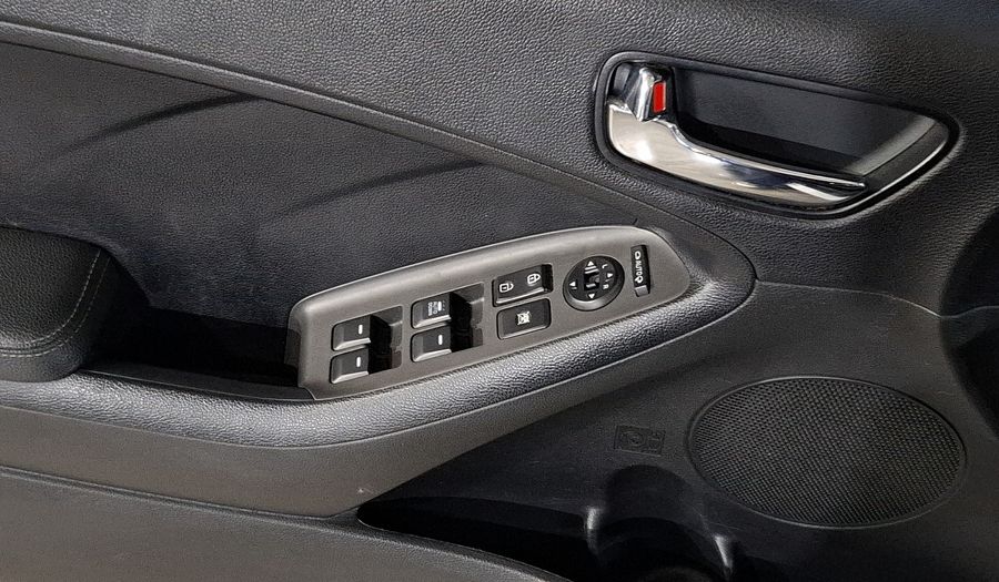 Kia Forte 2.0 EX Hatchback 2018