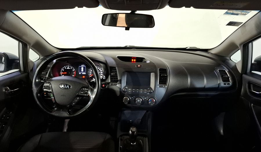 Kia Forte 2.0 EX Hatchback 2018