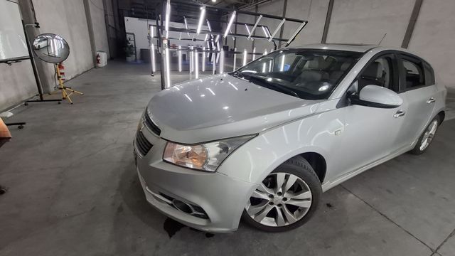 Chevrolet • Cruze