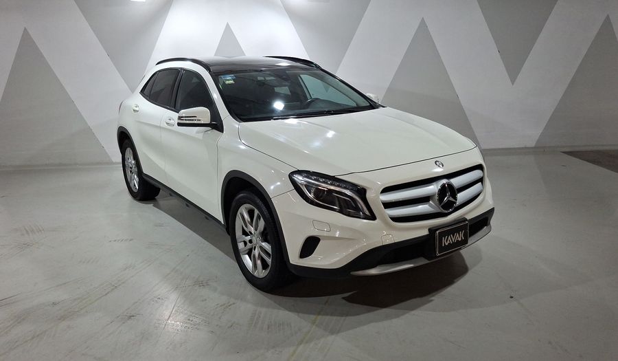 Mercedes Benz Clase Gla 1.6 GLA 180 CGI Suv 2017