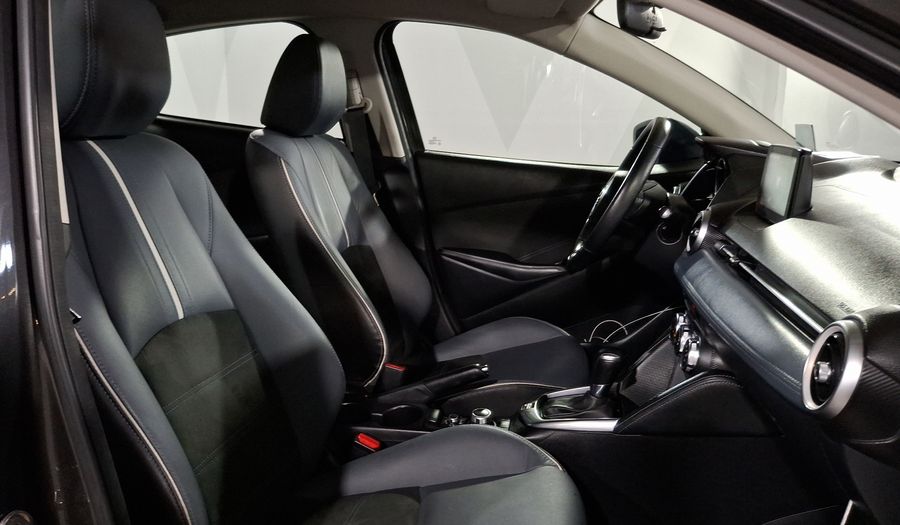 Mazda 2 1.5 MHEV I GRAND TOURING AUTO Sedan 2022