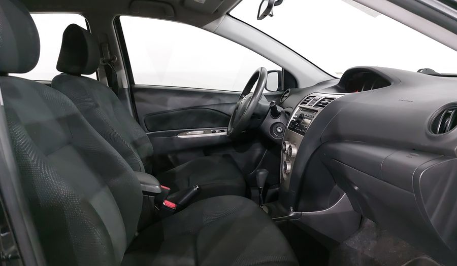 Toyota Yaris 1.5 SEDAN PREMIUM AT Sedan 2016