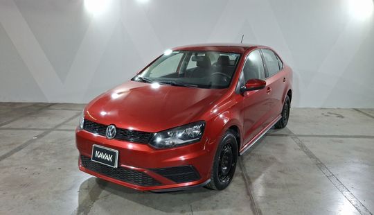 Volkswagen • Vento