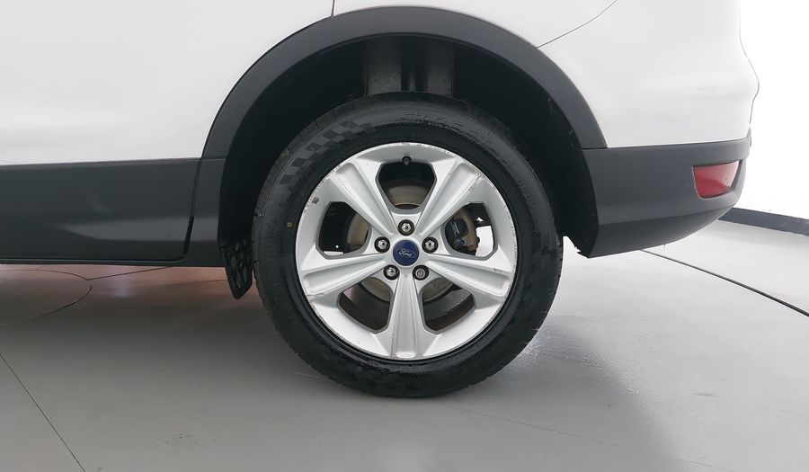 Ford Escape 2.5 S I4 AT Suv 2013