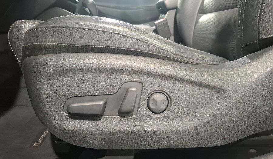 Hyundai Tucson 2.4 LIMITED TECH AUTO Suv 2021