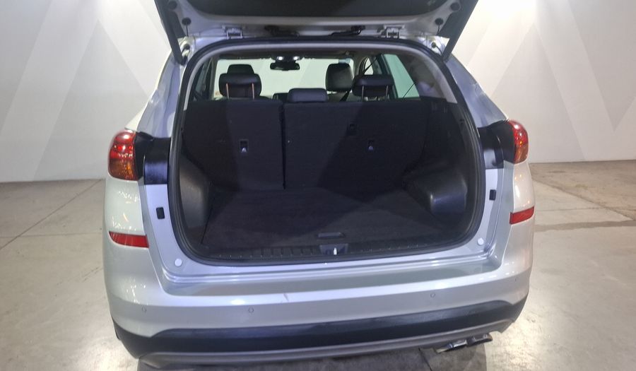 Hyundai Tucson 2.4 LIMITED TECH AUTO Suv 2021