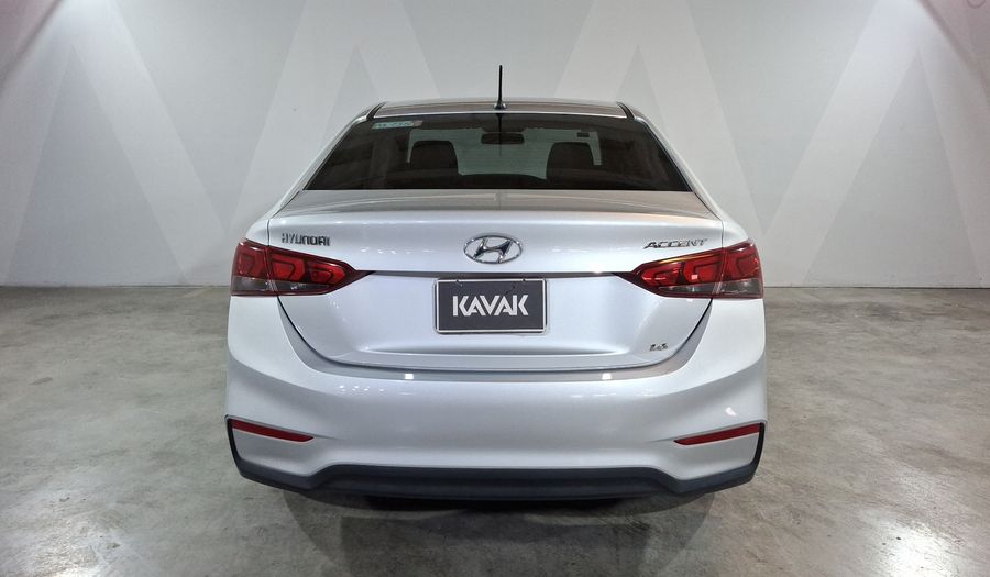 Hyundai Accent 1.6 GL AUTO Sedan 2022