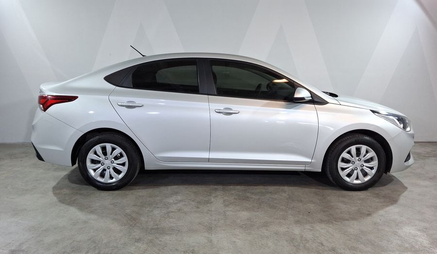 Hyundai Accent 1.6 GL AUTO Sedan 2022