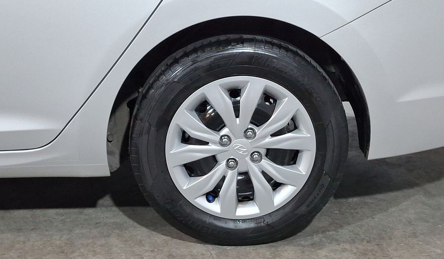 Hyundai Accent 1.6 GL AUTO Sedan 2022