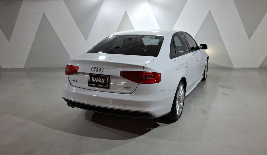 Audi A4 1.8 TFSI SPORT LMT EDITION MULTITRONIC Sedan 2015